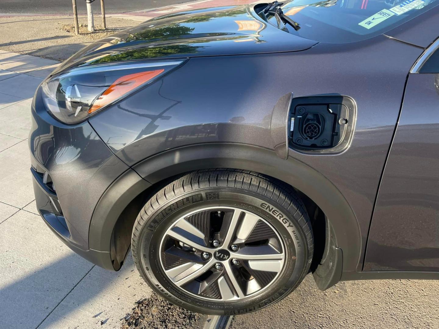 2020 DARK GRAY /BLACK Kia Niro Plug In Hybrid (KNDCD3LD1L5) , located at 744 E Miner Ave, Stockton, CA, 95202, (209) 944-5770, 37.956863, -121.282082 - Photo#4